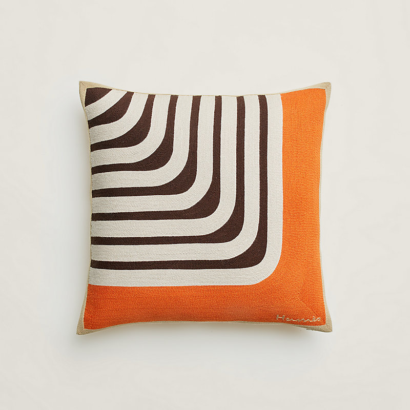 Escalator pillow | Hermès USA